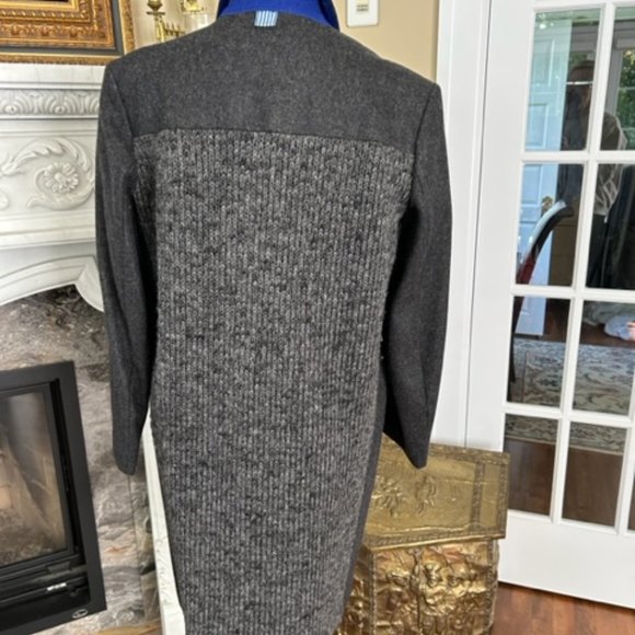 Grey Façonnable Minimalist wool coat. - Picture 2 of 7